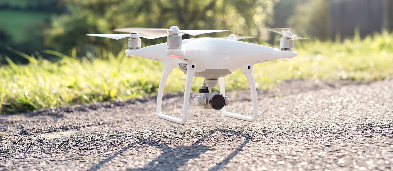 Drony i UAV